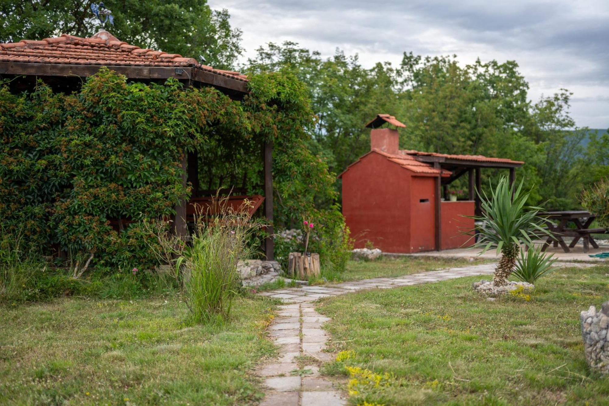 Villa Bravic Kraj  Exterior photo